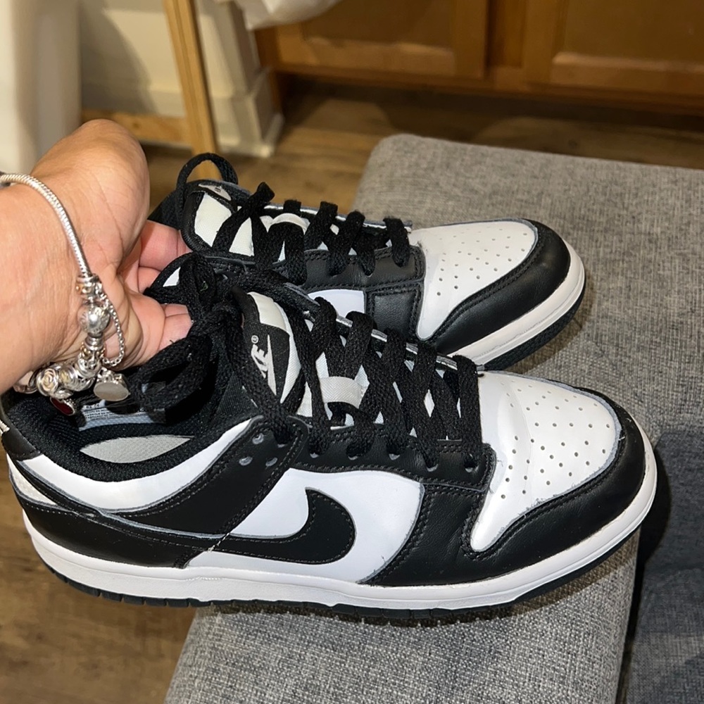 Nike Kids Sneakers Black and White